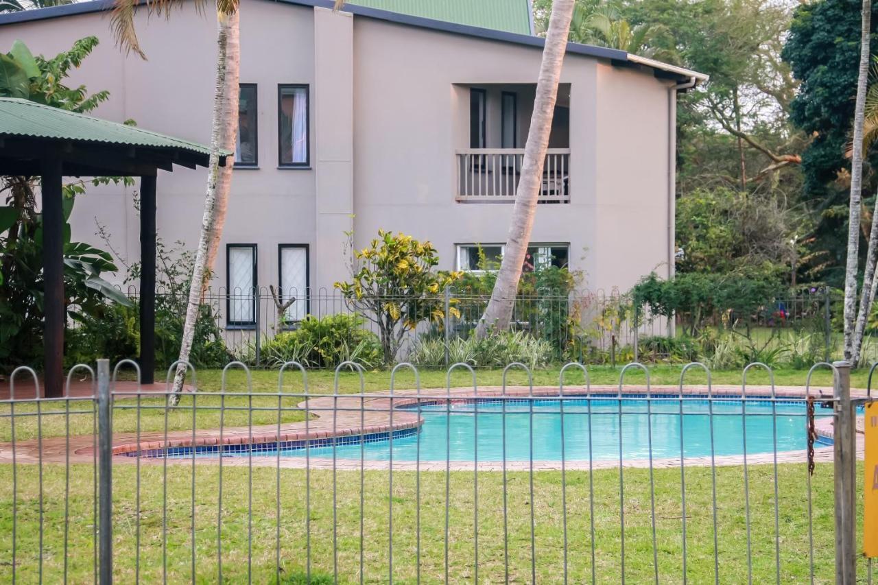18 The Bridge, St Lucia Apartment Exterior photo